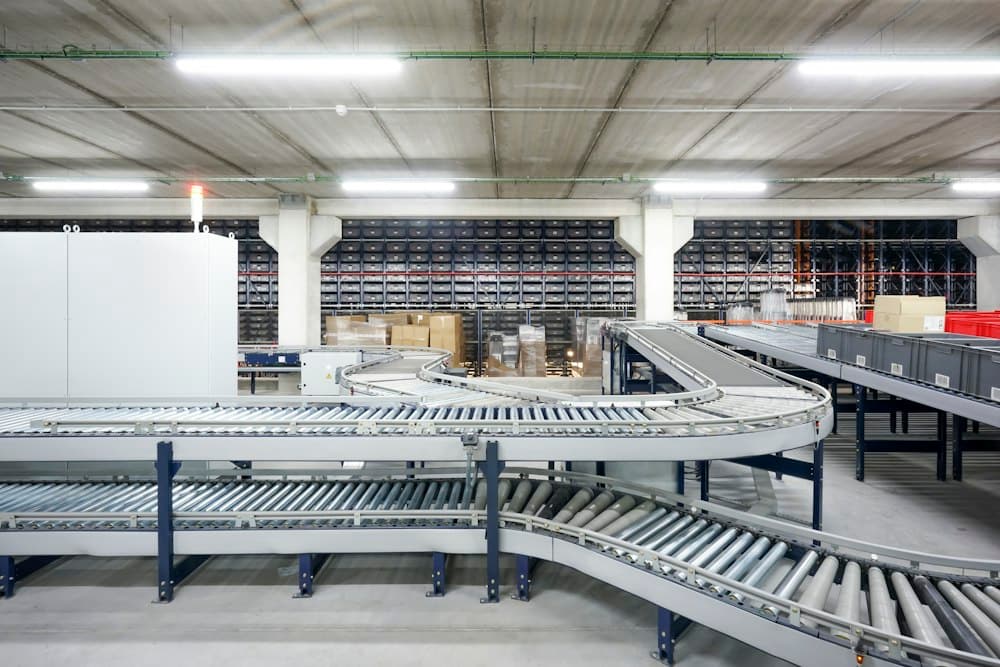 Warehouse automation and conveyor systems